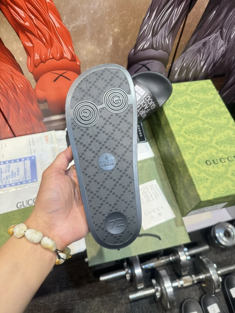 Popular Gxccx Slippers 158253