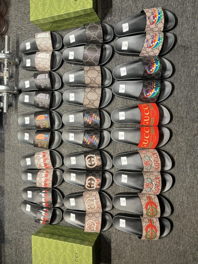 Popular Gxccx Slippers 158253