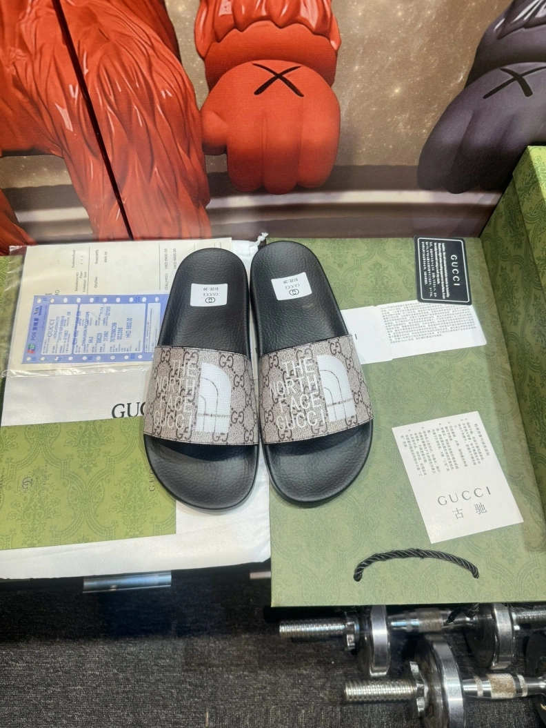 HighQuality Gxccx Slippers 158249