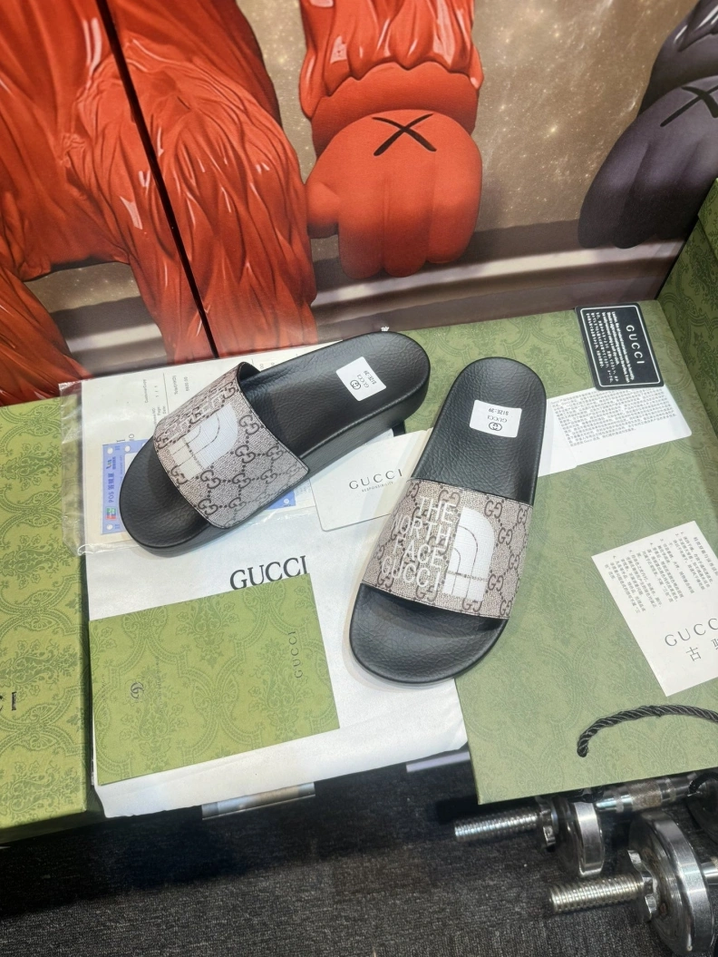 HighQuality Gxccx Slippers 158249