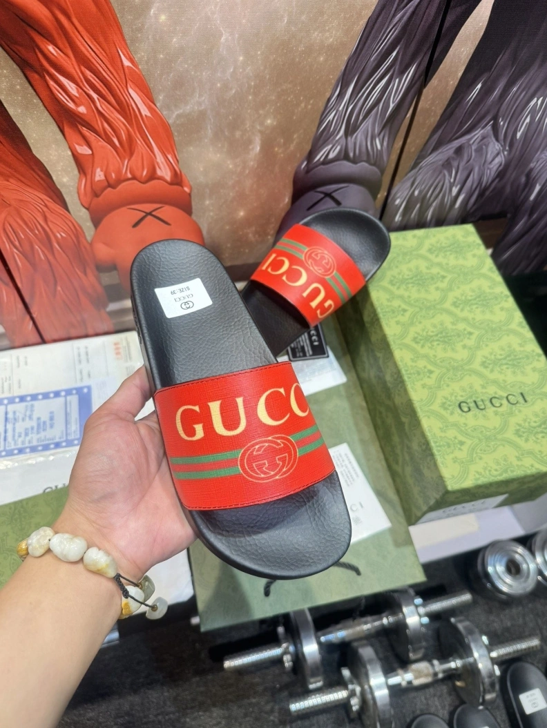 Compact Gxccx Slippers 158250