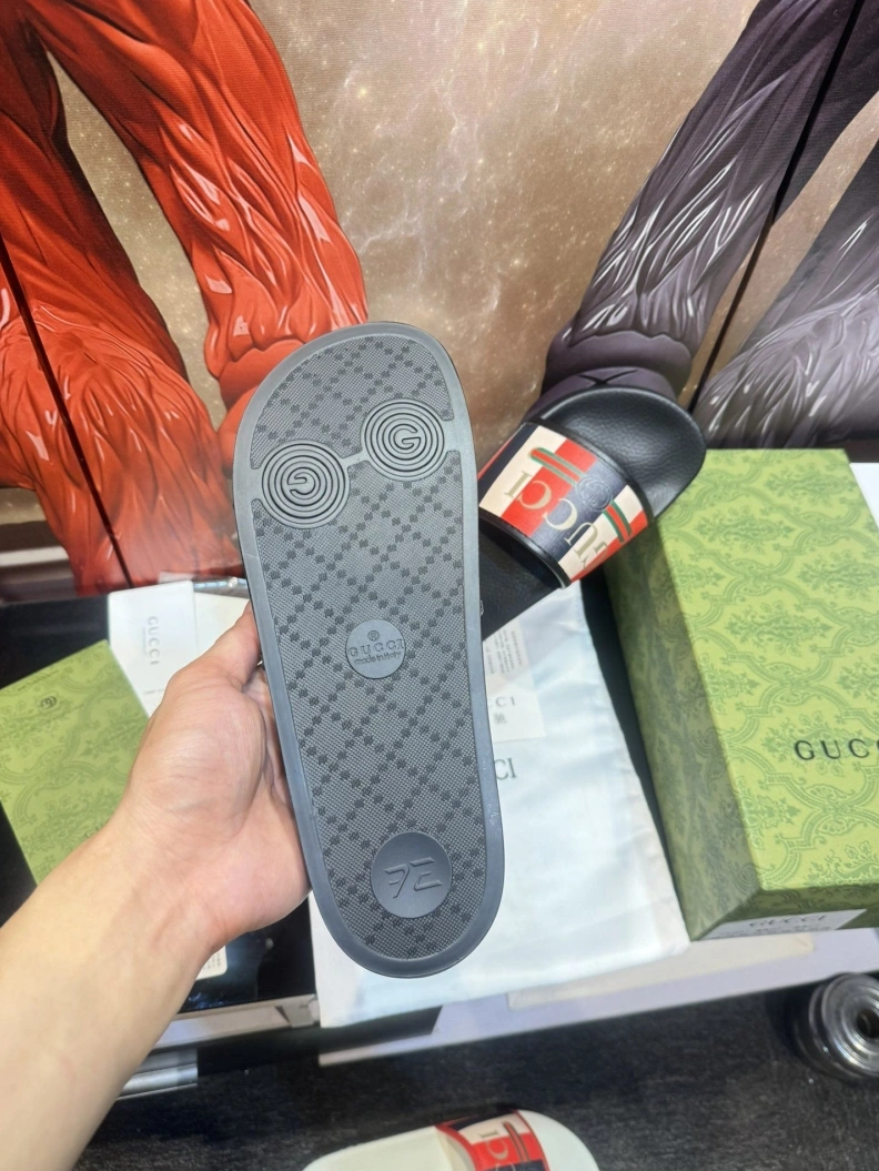 Gxccx Slippers StreetReady 158244