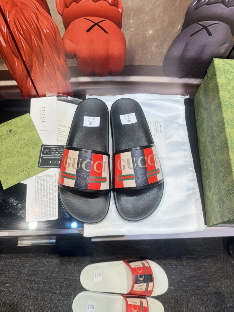 Gxccx Slippers StreetReady 158244