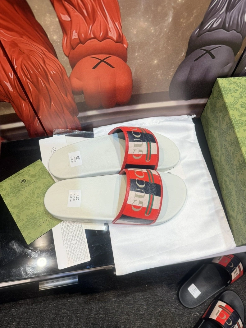 Gxccx Slippers Functional 158245