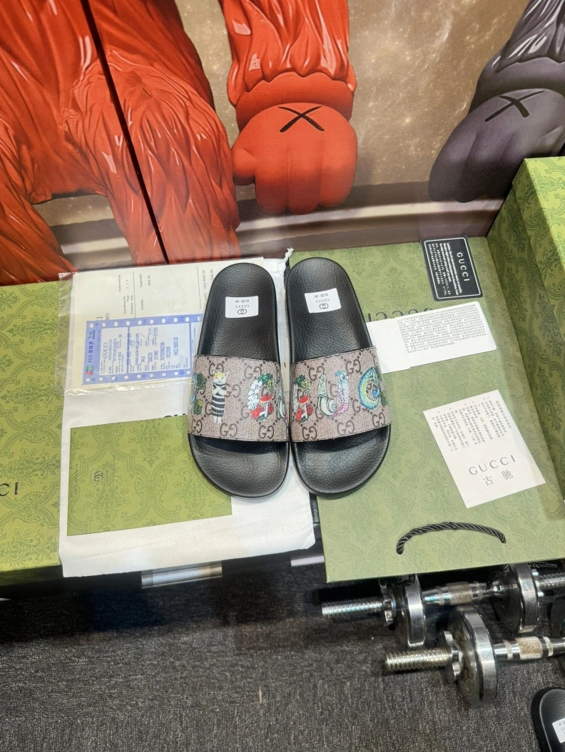 Gxccx Slippers Trendy 158231