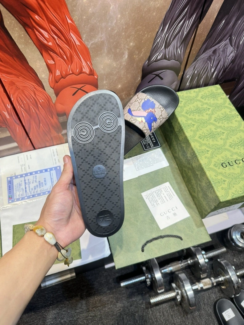 Gxccx Slippers Minimalist 158232