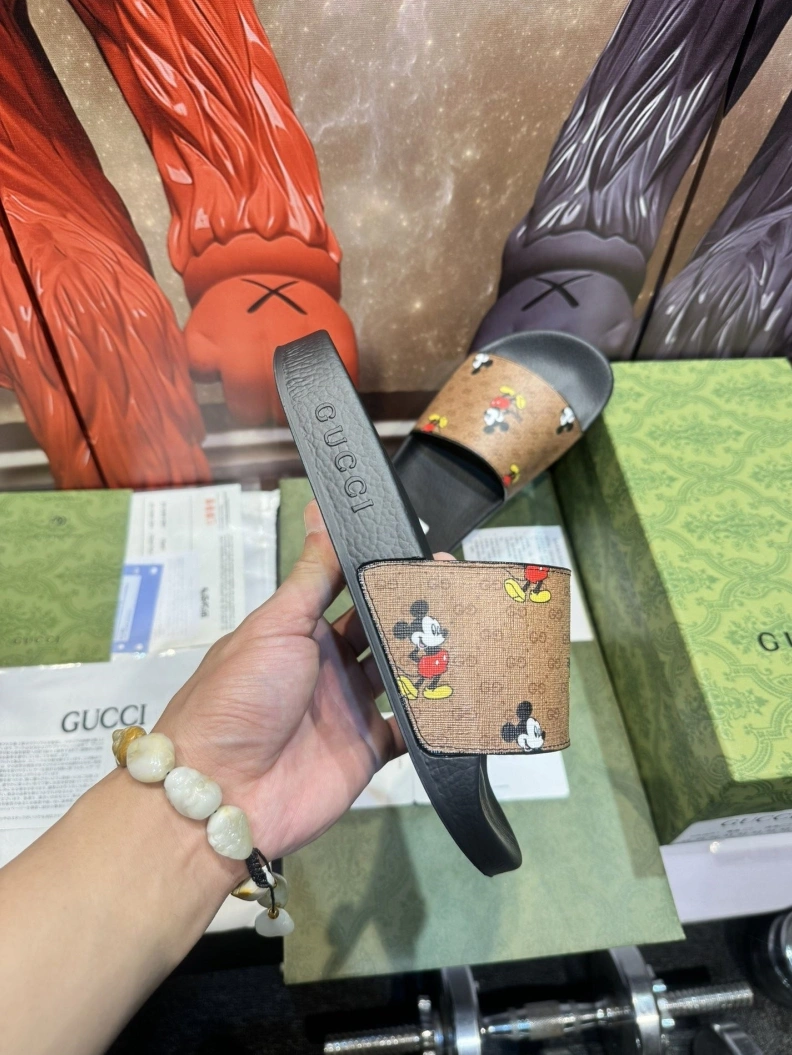 Gxccx Slippers EasyMatch 158228