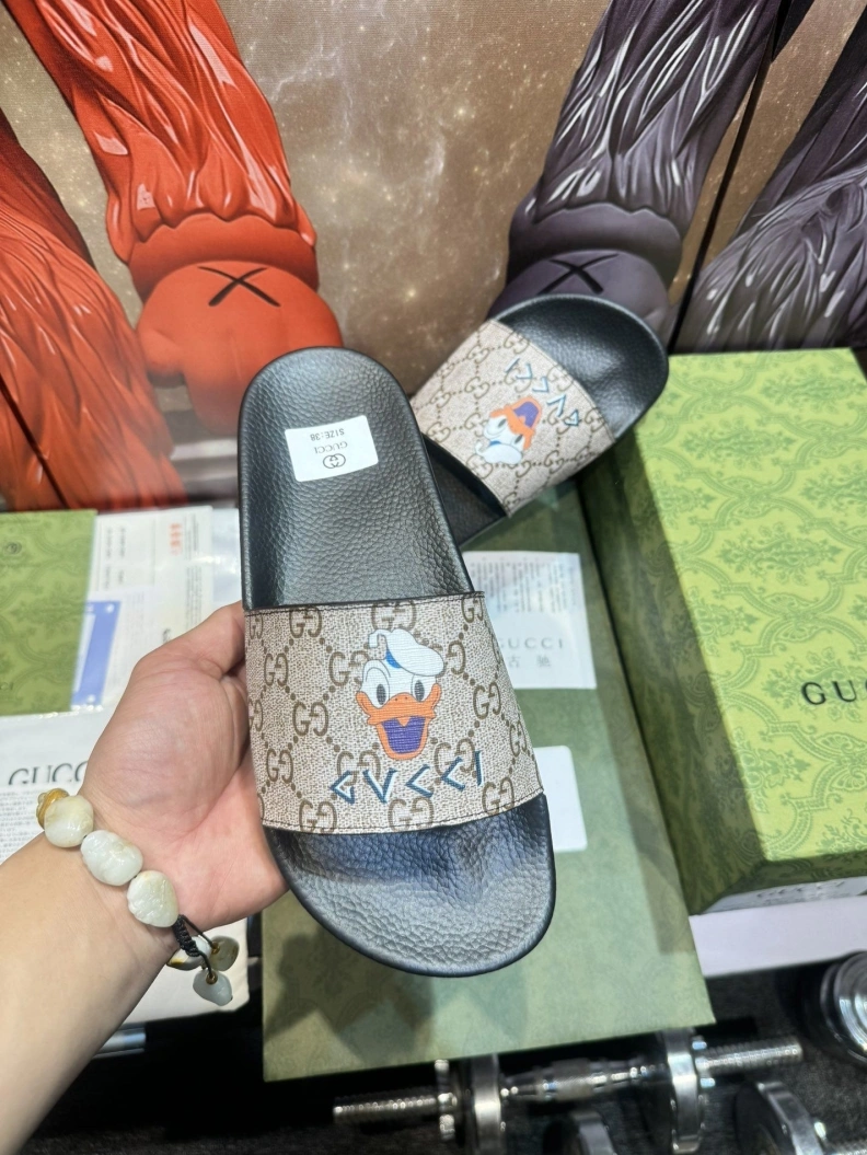 Gxccx Slippers Elegant 158229