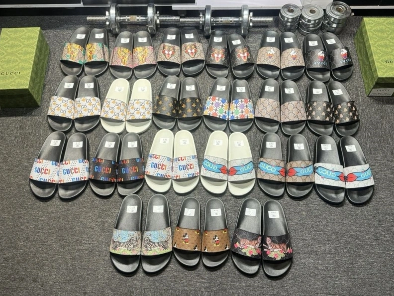 Gxccx Slippers Elegant 158229