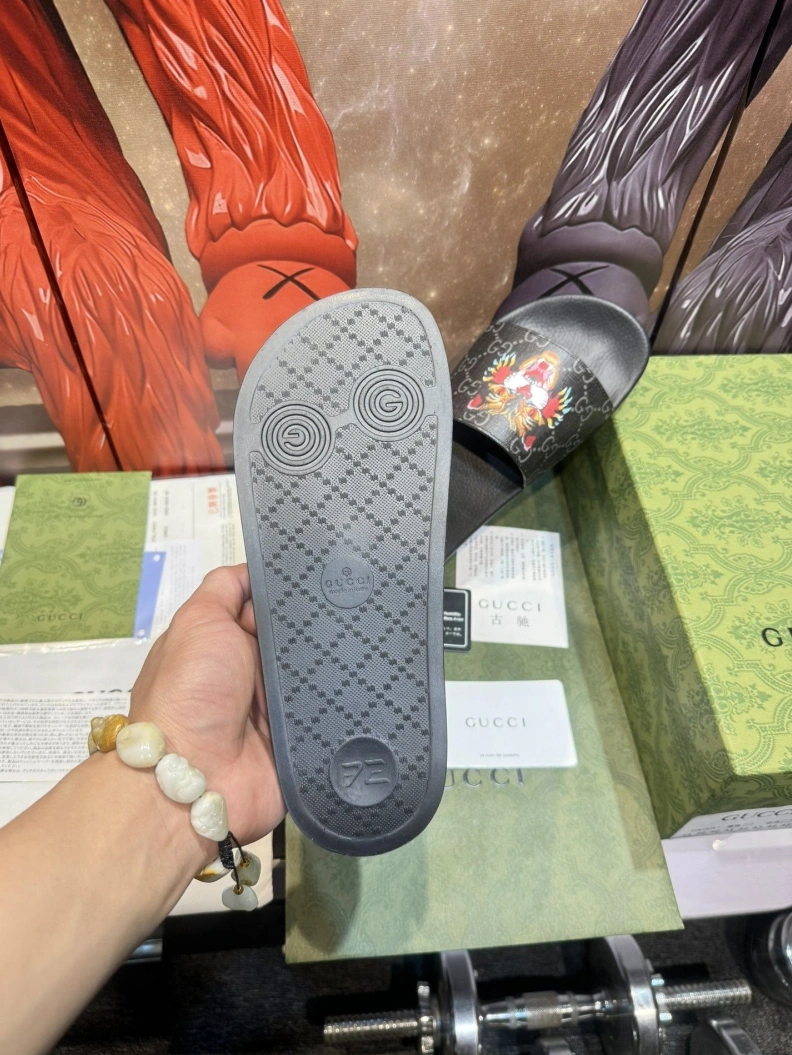 Gxccx Slippers TopPick 158223