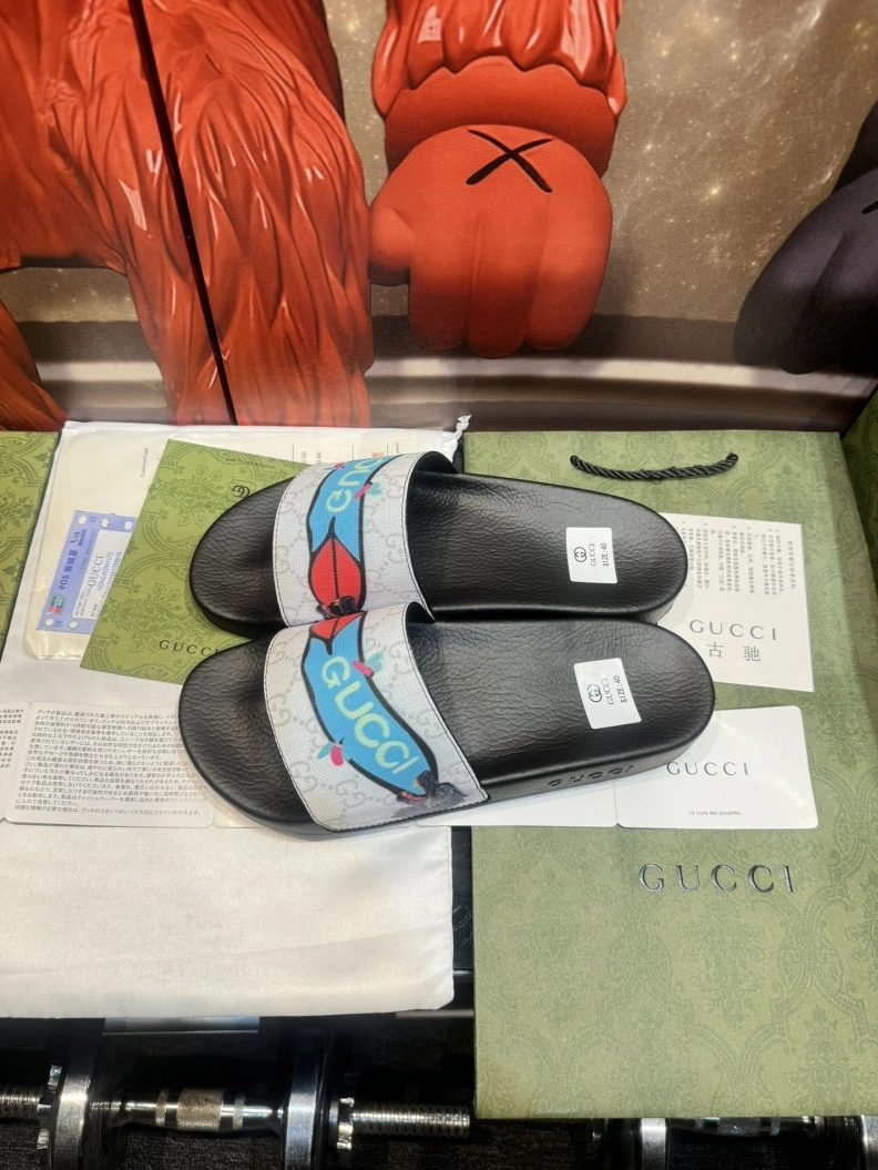 Soft Gxccx Slippers 158211