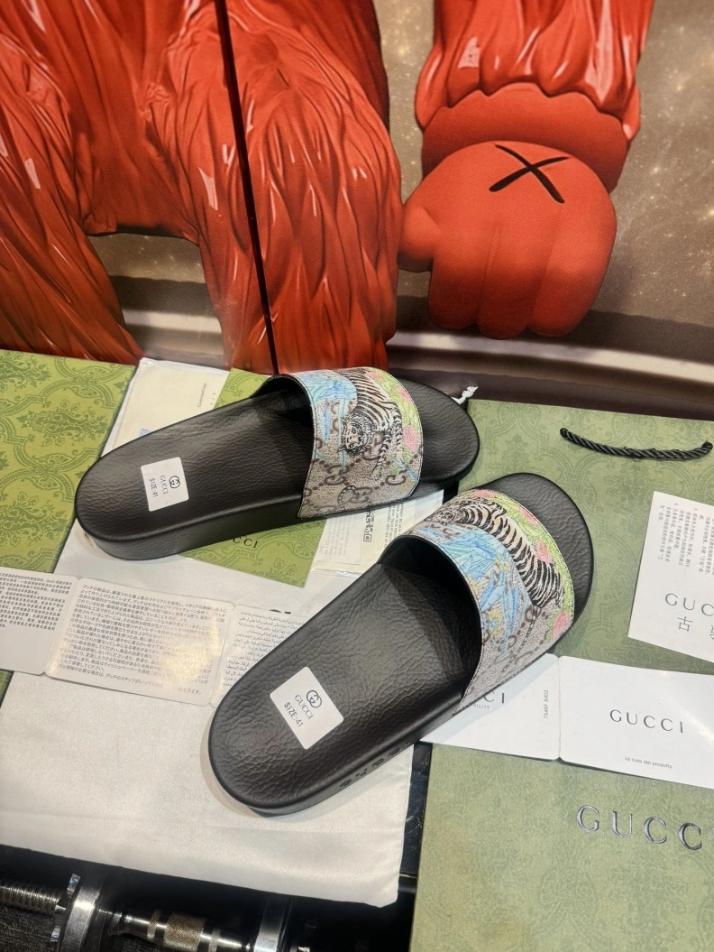 Durable Gxccx Slippers 158209
