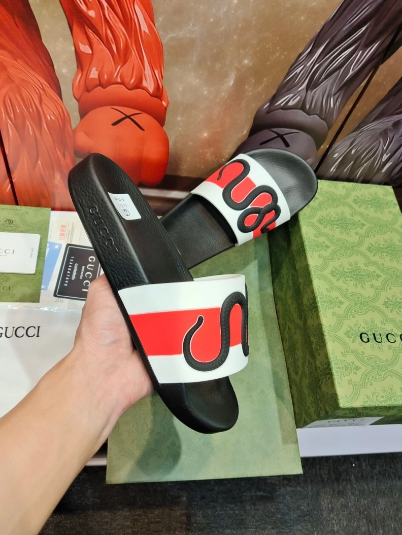 Vibrant Gxccx Slippers 158204