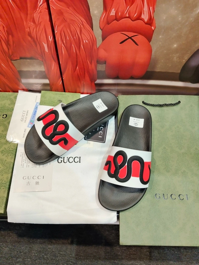 Vibrant Gxccx Slippers 158204