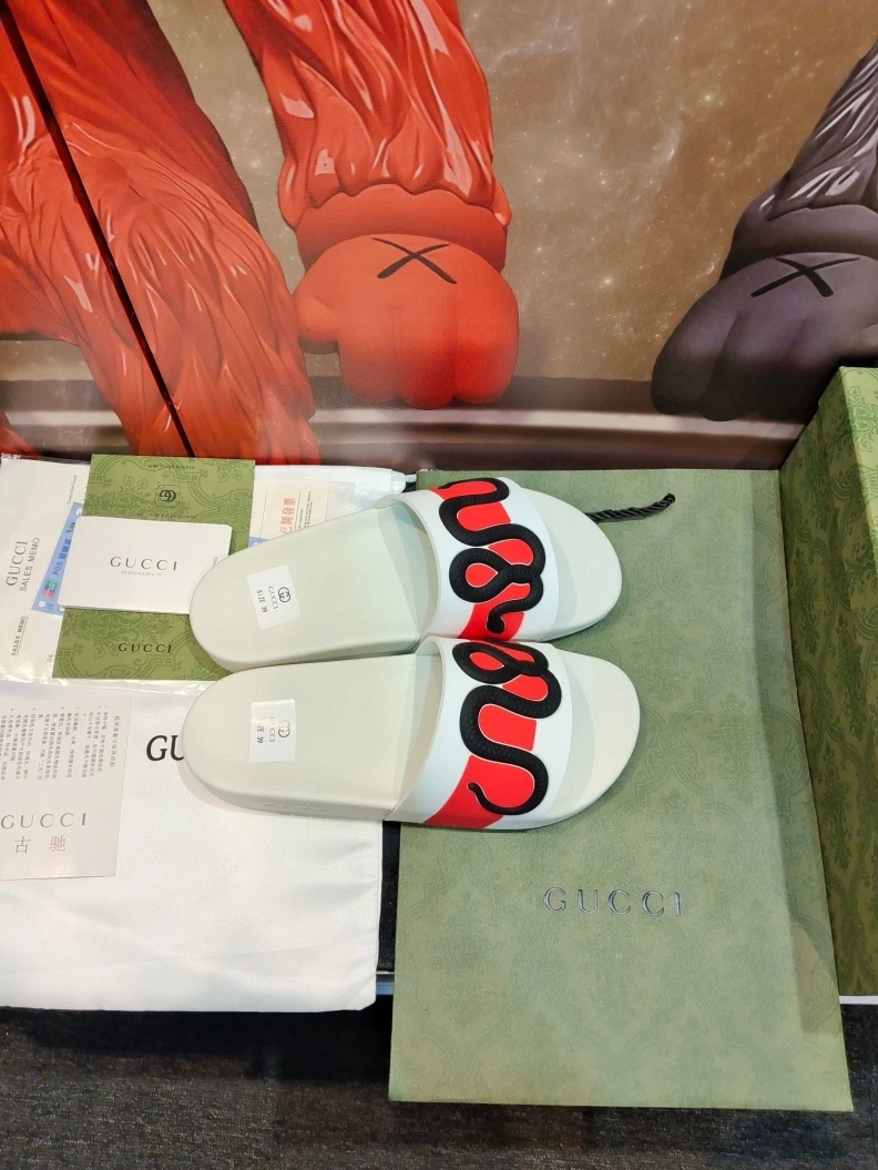 Bold Gxccx Slippers 158201