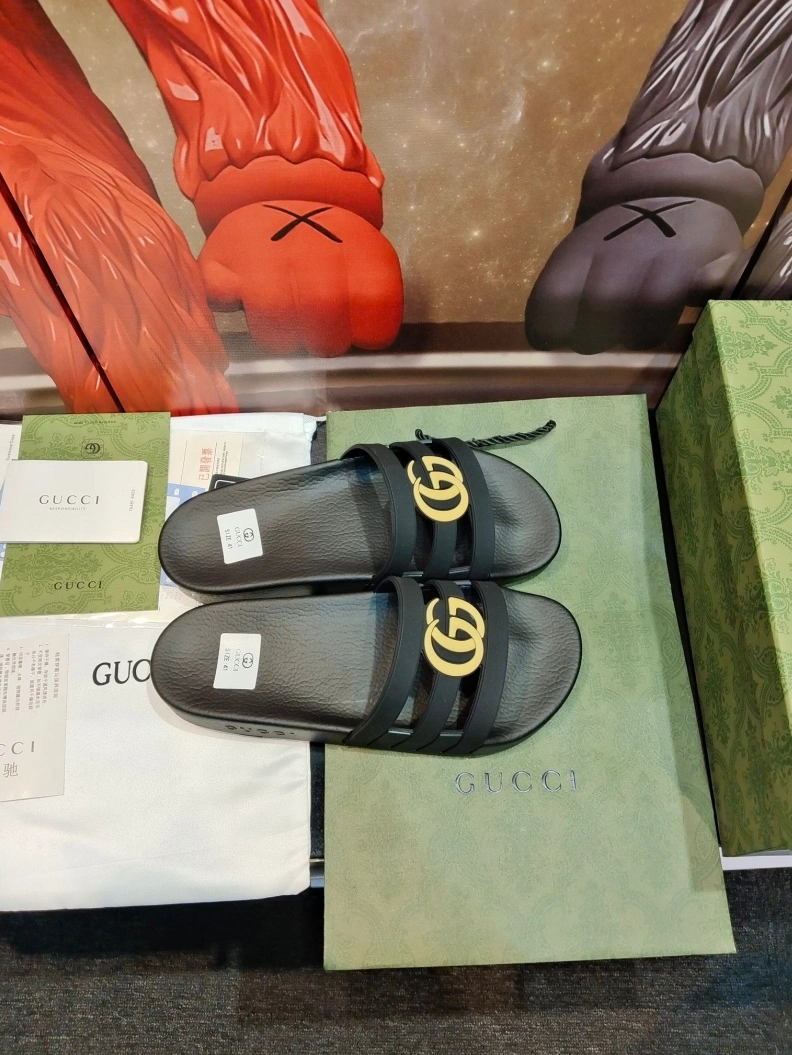 Gxccx Slippers Flexible 158196