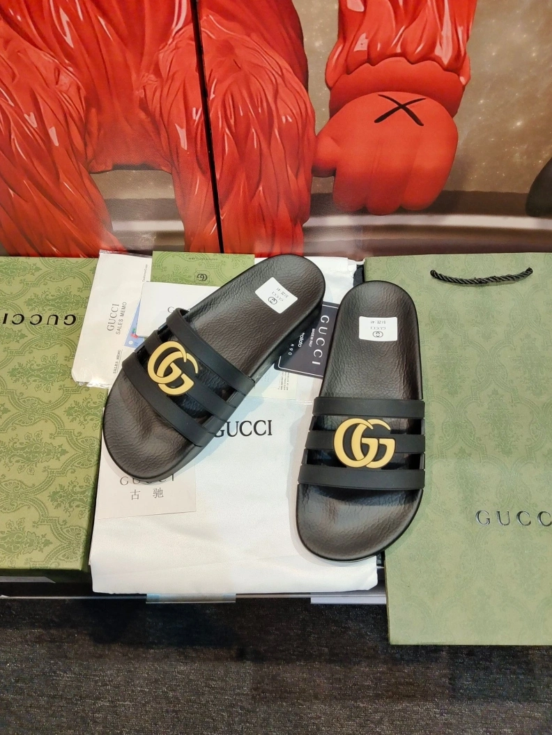 Gxccx Slippers Flexible 158196