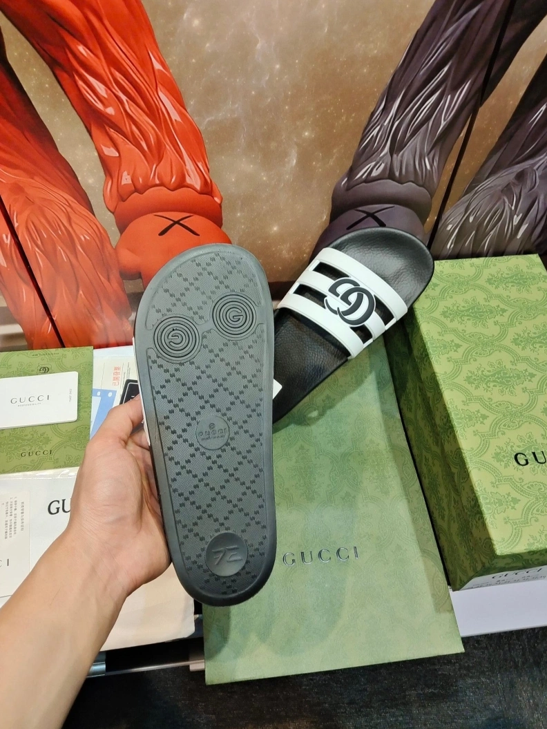Flexible Gxccx Slippers 158177