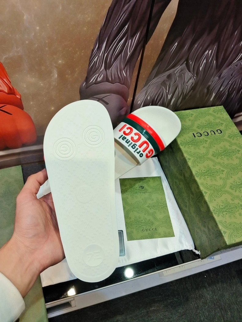 HighQuality Gxccx Slippers 158186