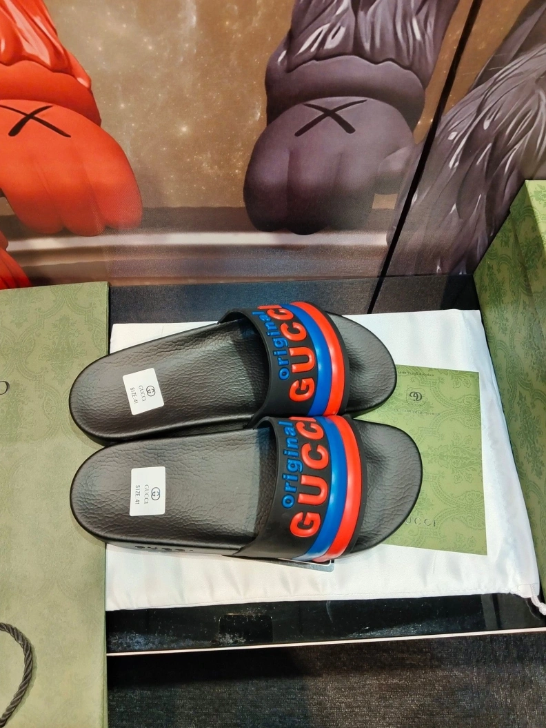 Gxccx Slippers Versatile 158184