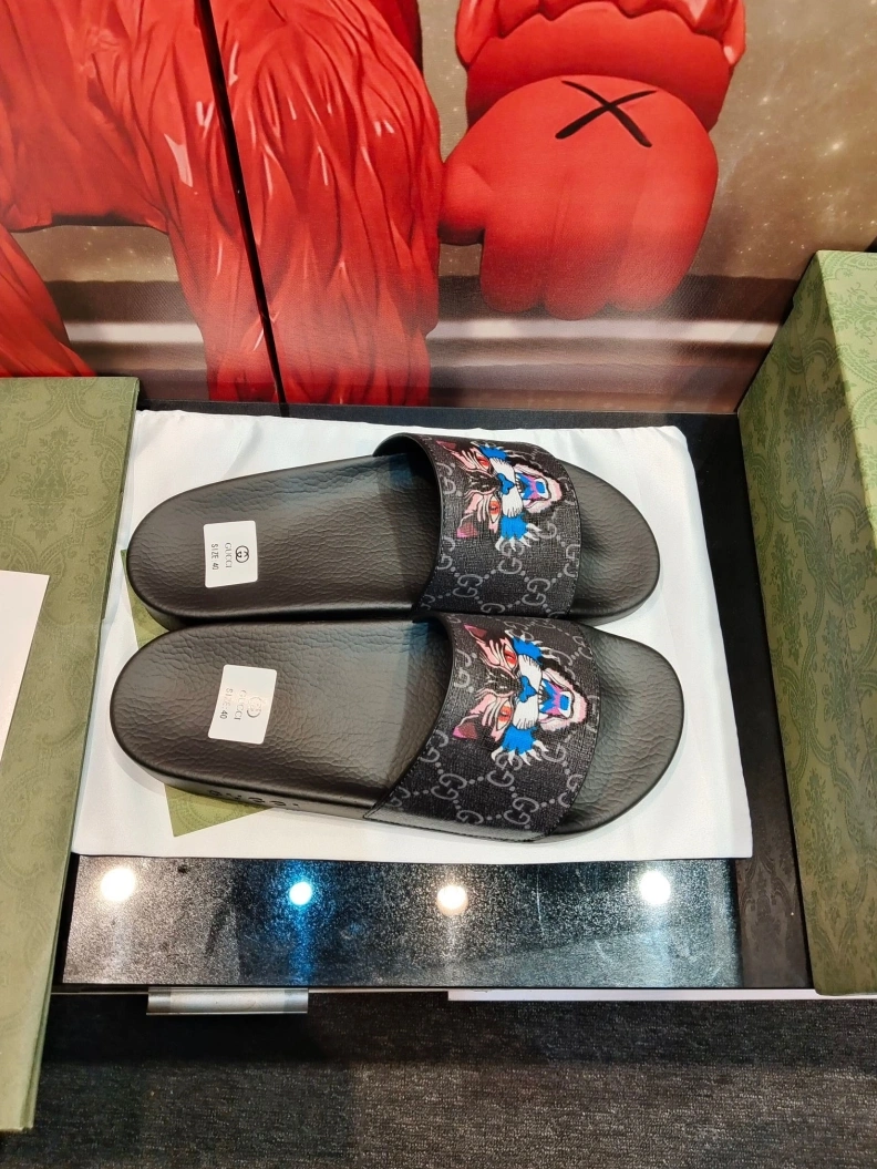 HighQuality Gxccx Slippers 158171