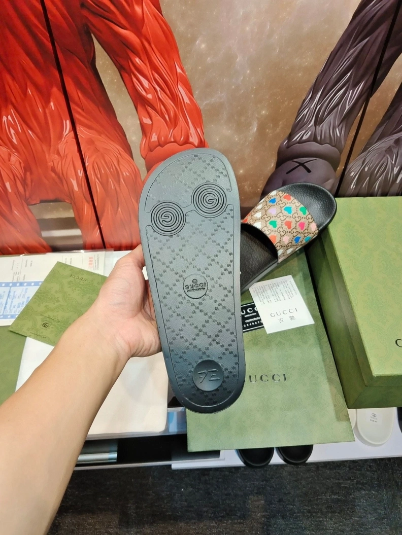 ModernLook Gxccx Slippers 158166