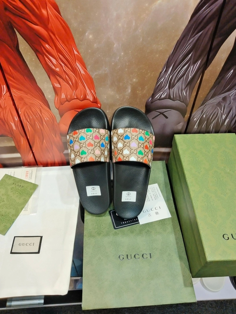 ModernLook Gxccx Slippers 158166
