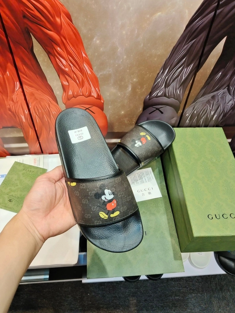 Unique Gxccx Slippers 158167