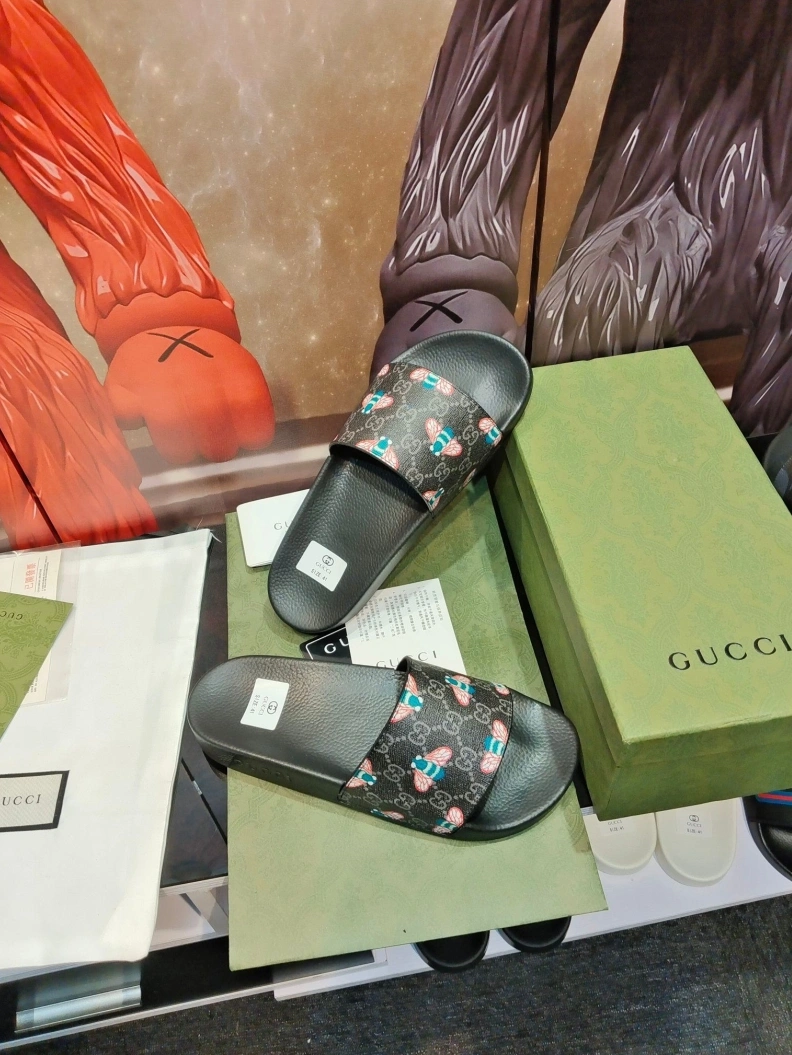 EyeCatching Gxccx Slippers 158163