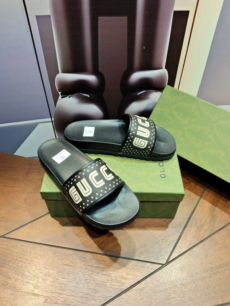 Efficient Gxccx Slippers 158162