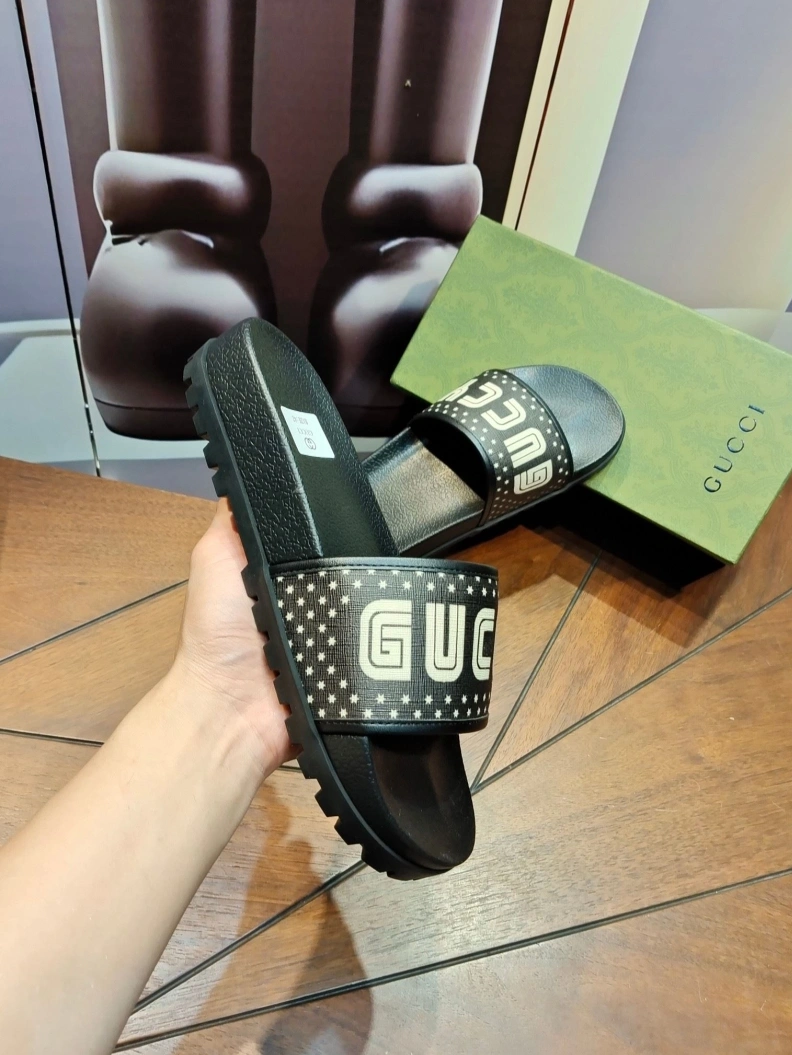 Efficient Gxccx Slippers 158162
