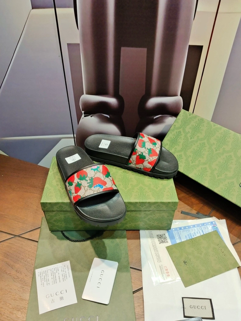 Gxccx Slippers ModernLook 158157