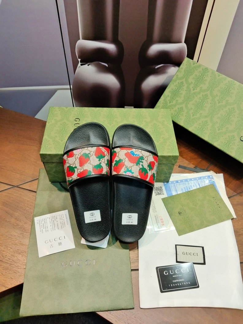 Gxccx Slippers ModernLook 158157