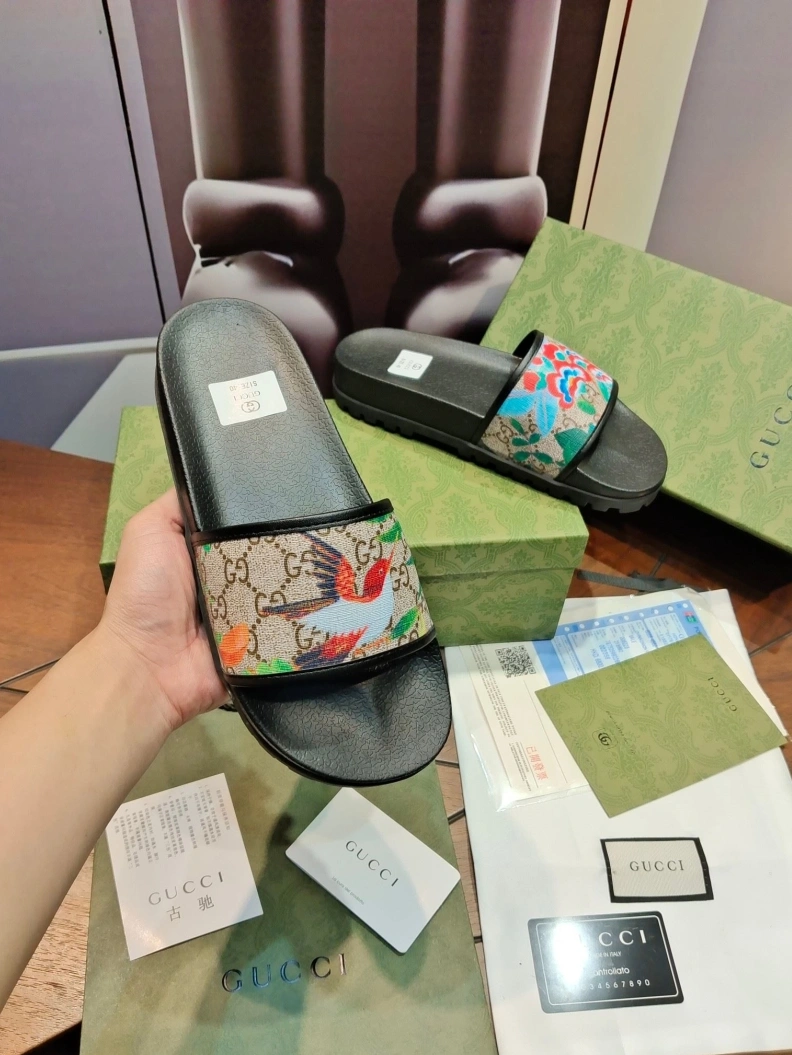 Timeless Gxccx Slippers 158151