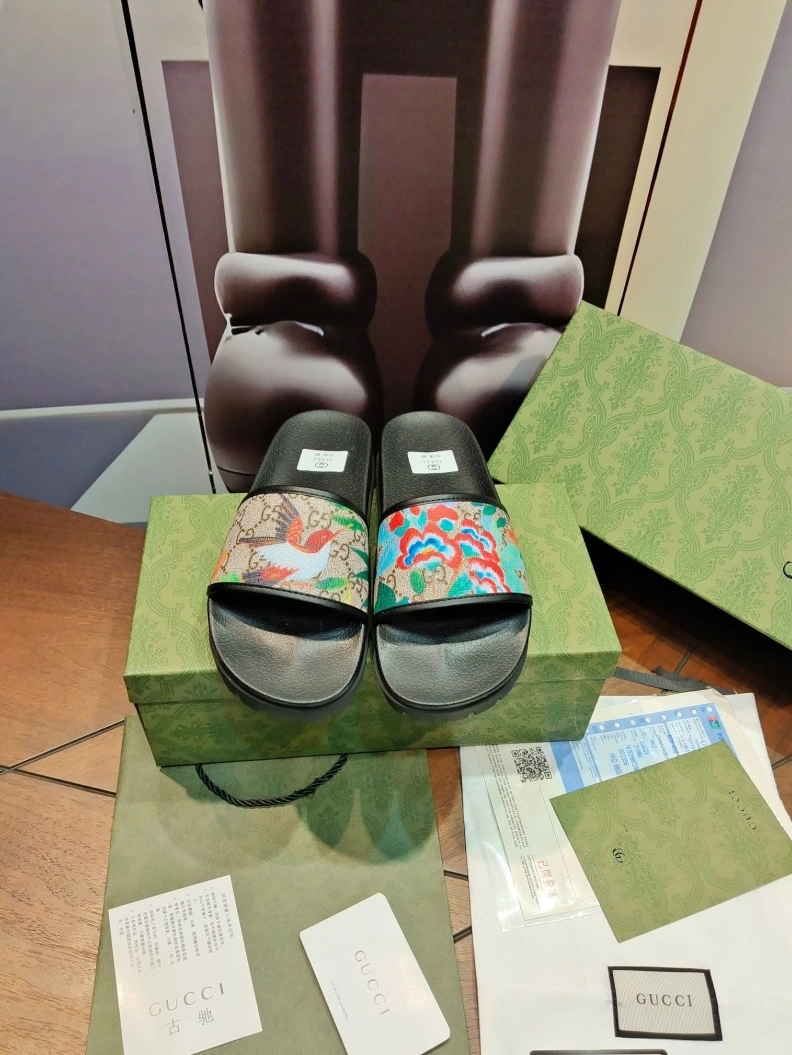 Timeless Gxccx Slippers 158151