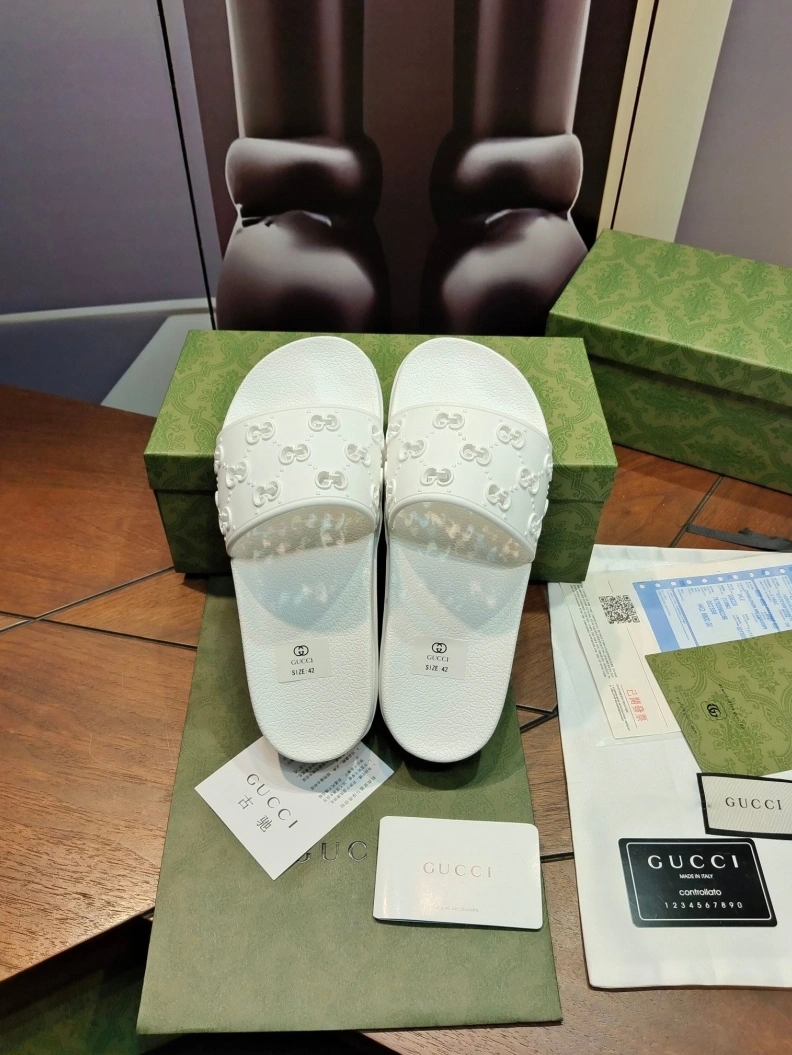 Efficient Gxccx Slippers 158134