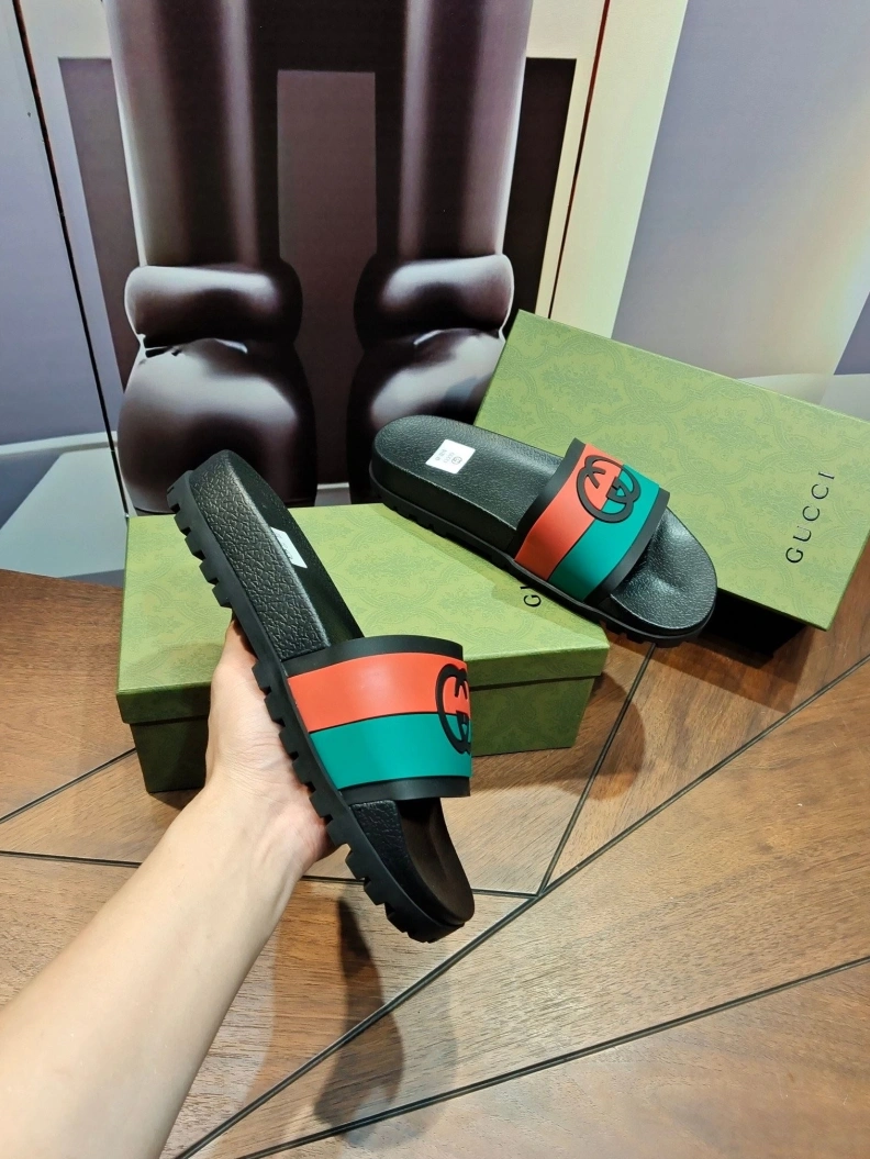 Durable Gxccx Slippers 158142