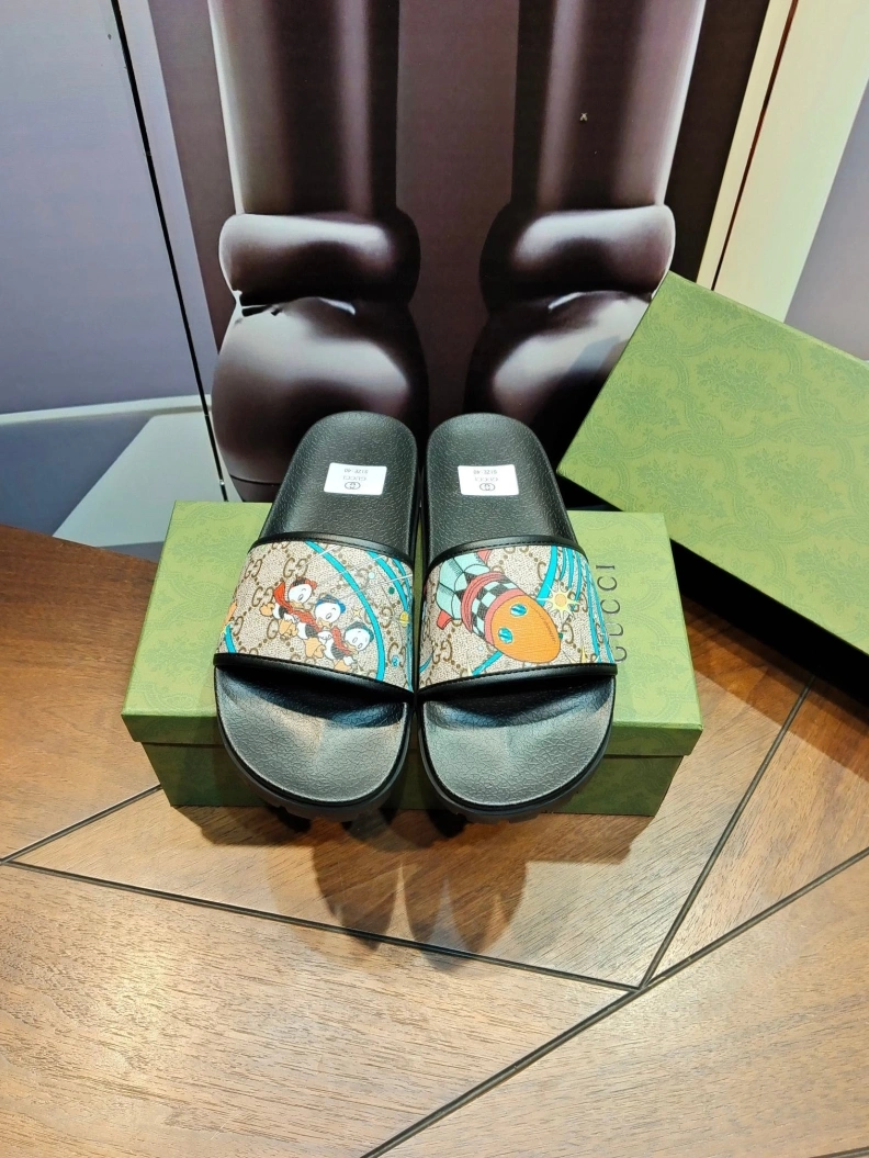 Gxccx Slippers Versatile 158118