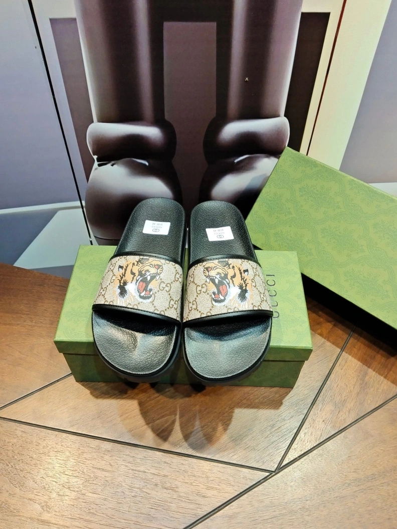 Popular Gxccx Slippers 158120