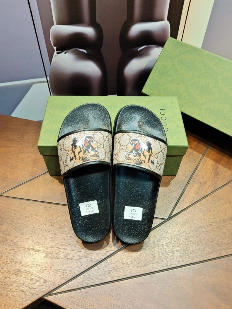Popular Gxccx Slippers 158120