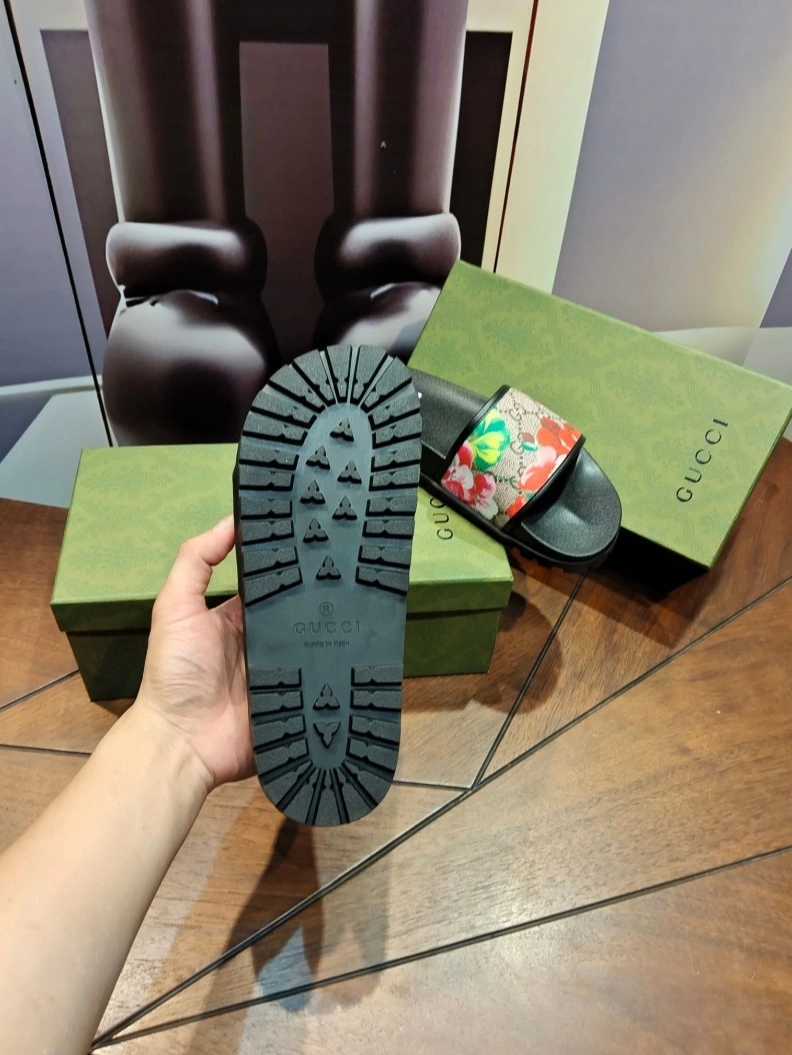 Comfortable Gxccx Slippers 158114