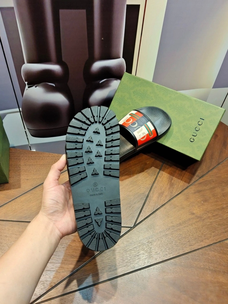 Vibrant Gxccx Slippers 158113