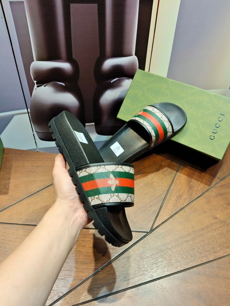 Gxccx Slippers Timeless 158103