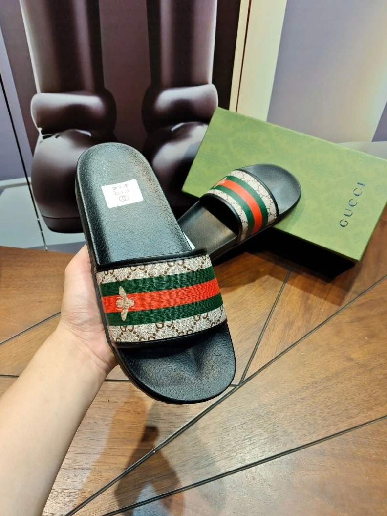 Gxccx Slippers Timeless 158103