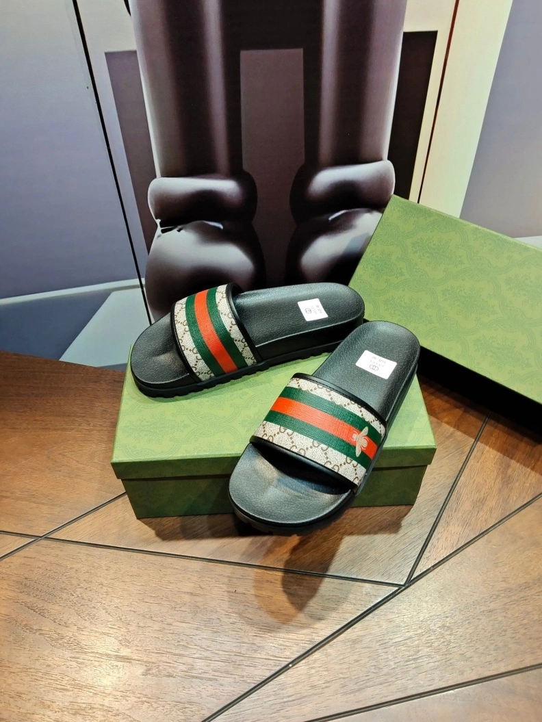 Gxccx Slippers Timeless 158103