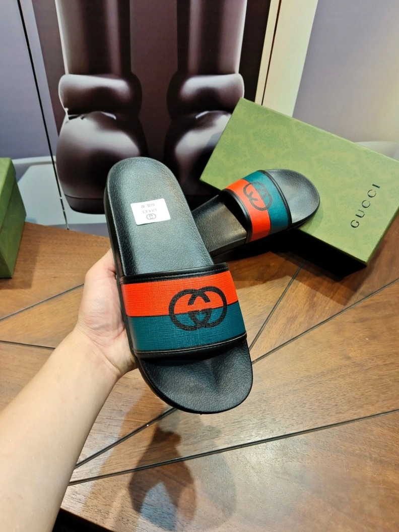 Gxccx Slippers Bold 158091
