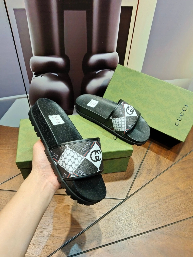 Functional Gxccx Slippers 158101