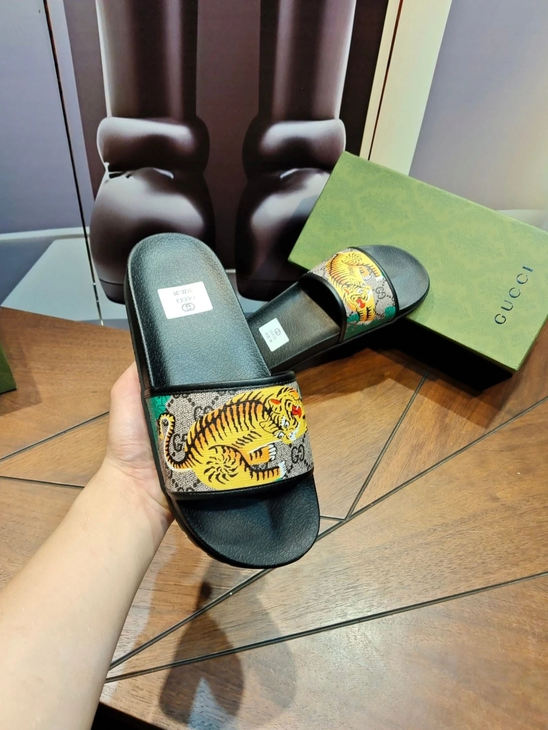 Modern Gxccx Slippers 158107