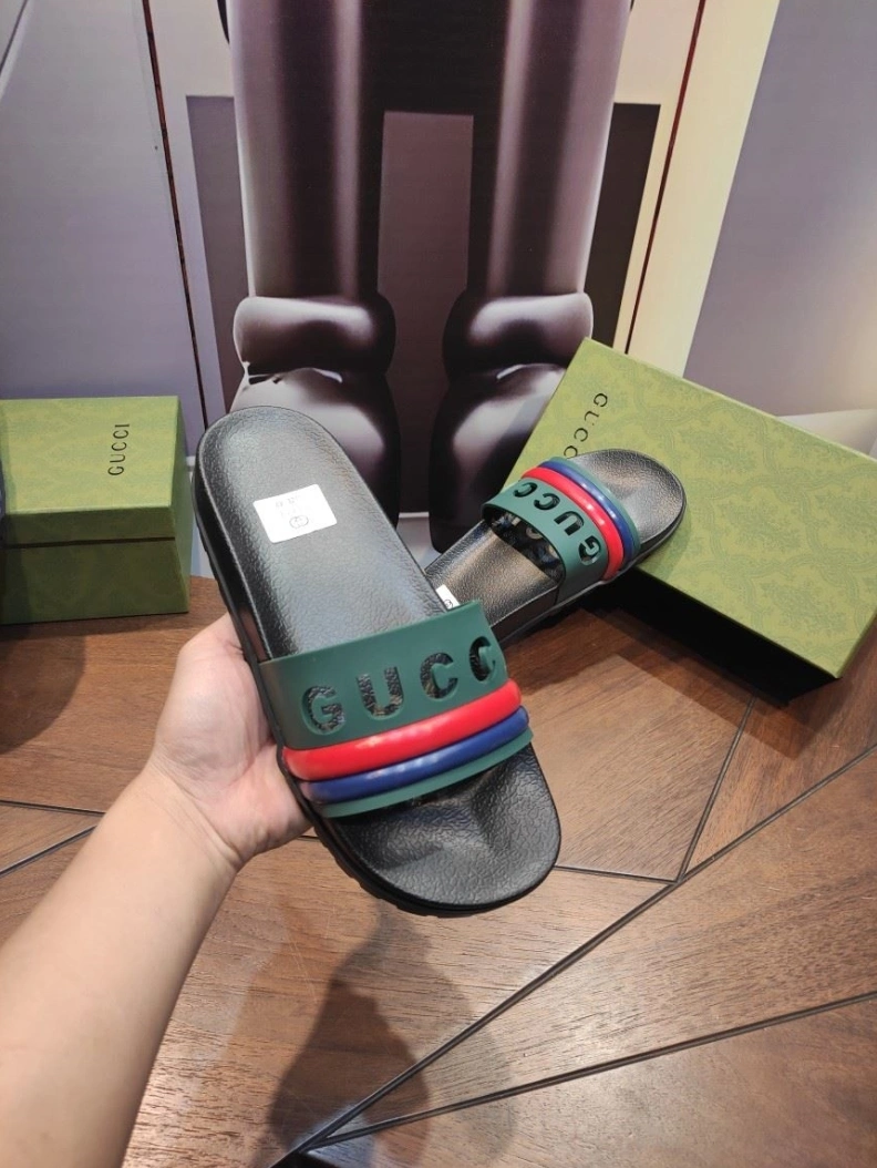 Practical Gxccx Slippers 158092