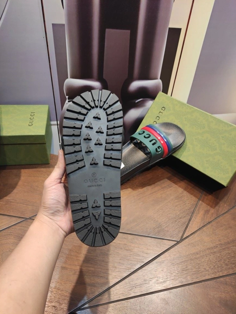 Practical Gxccx Slippers 158092